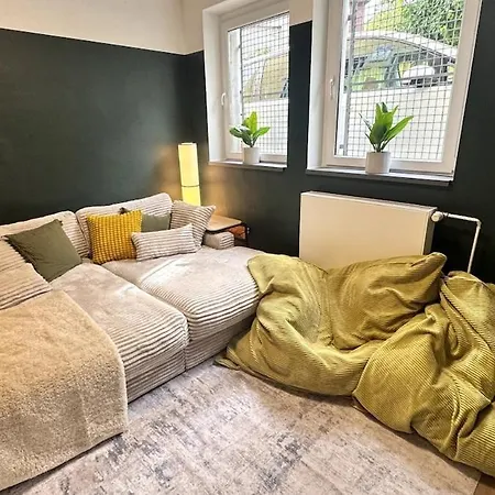 Cozy Loft With Parking I Wifi I Netflix Apartman