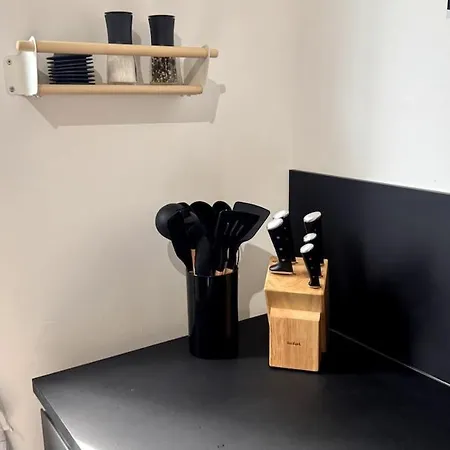 Cozy Loft With Parking I Wifi I Netflix Apartman