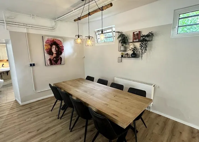 Appartement Cozy Loft With Parking I Wifi I Netflix *